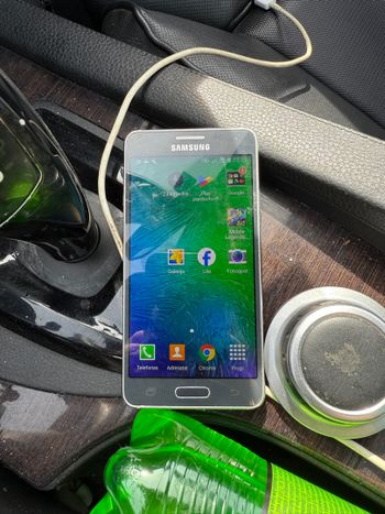 Samsung Galaxy Alpha Dazzling White
