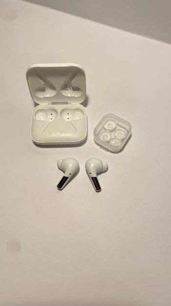 OnePlus Buds Pro belaidžiai ausinukai