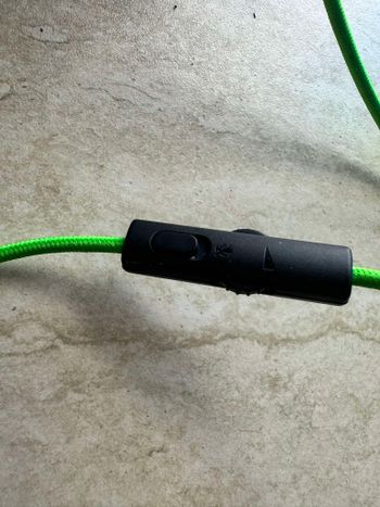 Redeem Razer Kraken Pro V2 Green