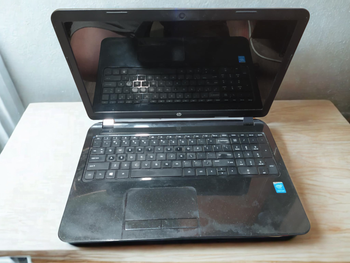 HP 15 r200n