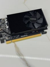 Get Gigabyte GeForce GT 1030 2 GB 1252-1506 Mhz PCIe x16 GPU