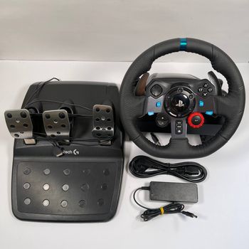 Logitech G29 Driving Force Racing Wheel and Floor Pedals, Real Force Feedback