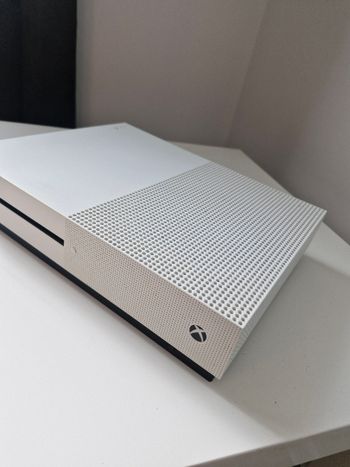 Get Xbox One S White 500GB
