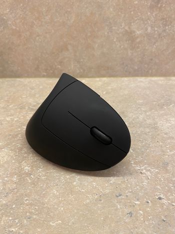 Trust Verto Ergonomic Wireless belaidė Žaidimų pelė gaming mouse