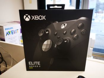 Xbox One Elite Series 2 Pultas