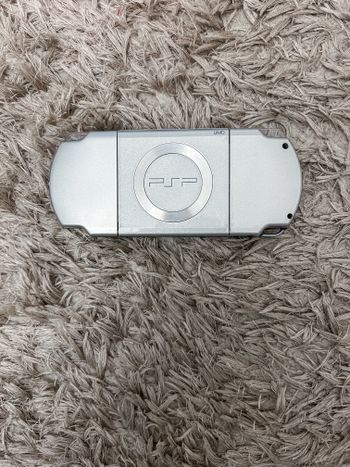 PSP 2000, Silver, 16GB