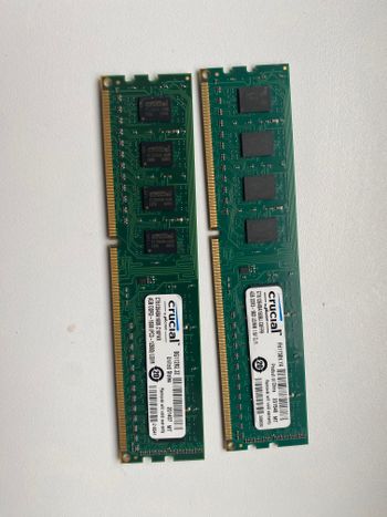 Crucial RAM 8GB (2x4 GB) DDR3 1600 MT/s