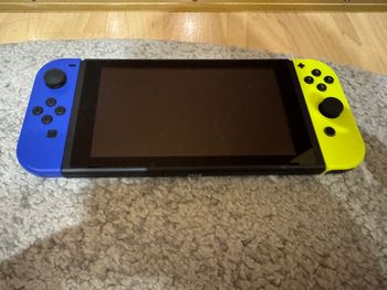 Nintendo Switch su defektu!