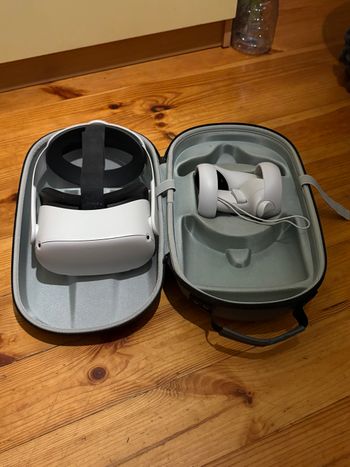 Redeem Oculus Quest 2 256gb (su elite strap)