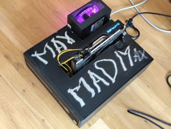 i5-6500/32GB RAM/RX570 8GB GPU/180GB SSD/750GB HDD/600W PSU