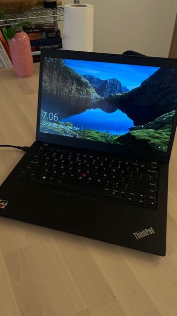 Lenovo Thinkpad X13 AMD Ryzen 7 PRO 4750U AMD Radeon RX Vega 7 (Renoir) / 32GB DDR4 / 512GB NVME / 48 Wh / Wi-Fi 6 AX200 / Black