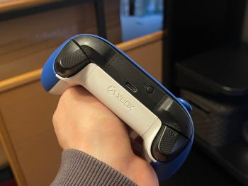 Redeem XBOX Series S / X Shock Blue Controller / Pultelis 
