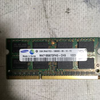Samsung 2 GB M471b5673fho-ch9