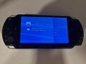 Sony PSP 2000 128GB juodas Piano Black yra paskyra su 160 žaidimų
