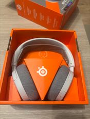 Laidinės ausinės Steelseries Arctic Nova 1 for sale