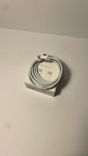 USB-C to USB-C krovimo laidas 1m.