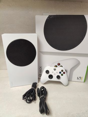 Su garantija, Xbox Series S, White, 512GB dviem pulteliais