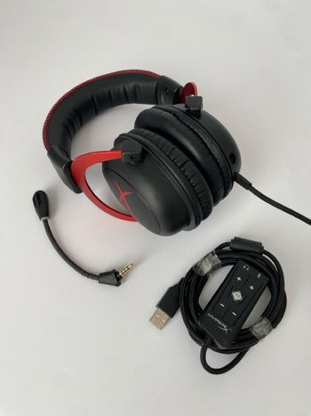 HyperX Cloud 2 + 7.1 Surround Sound Card