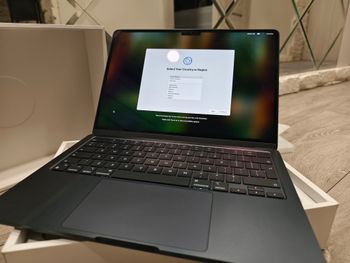 MacBook Air M3 | 256GB | Midnight 