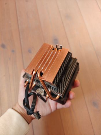 Redeem AMD Wraith Prism