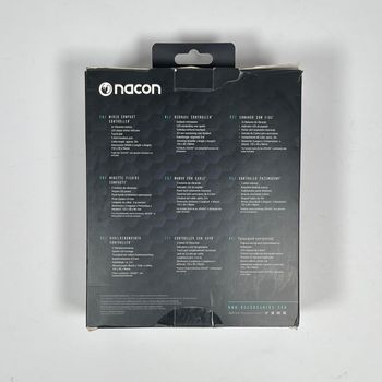 Nacon Wired Compact Controller for PS4 and PC