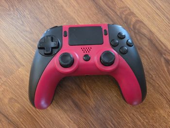 Topwolf HS-PS4252 PS4 žaidimų / gaming pultelis