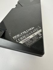 ASUS ROG Falchion