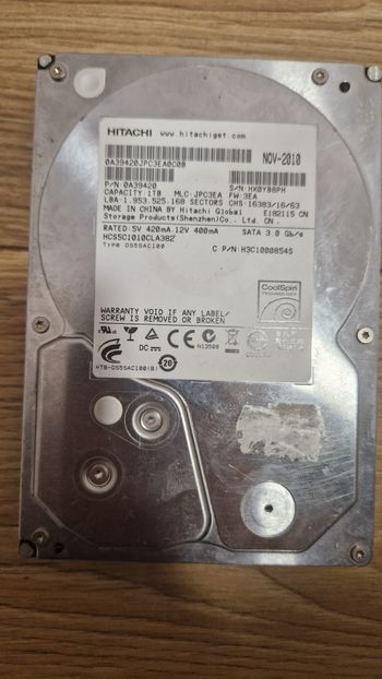 HITACHI 1TB HDD