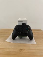 Xbox Controller with Rechargeable Battery