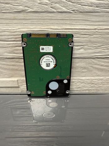 Seagate Momentus 1 TB HDD Storage