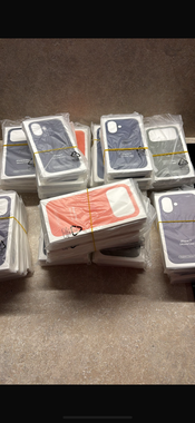 iPhone 17pro Silicone Case with MagSafe 