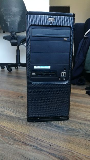 Core 2 Quad Q9300 550 Ti 4 RAM