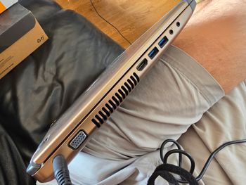 Dell Vostro 3560 i5 4gb RAM 500gb HDD 