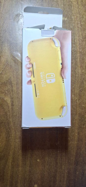 Nintendo Switch Lite, Yellow, 32GB