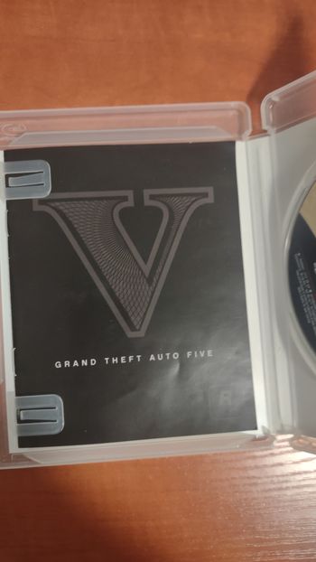 Get Grand Theft Auto V PlayStation 3