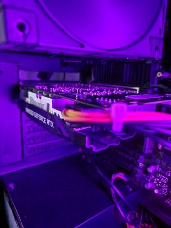 Inno3D GeForce RTX 2060 6 GB 1365-1680 Mhz PCIe x16 GPU