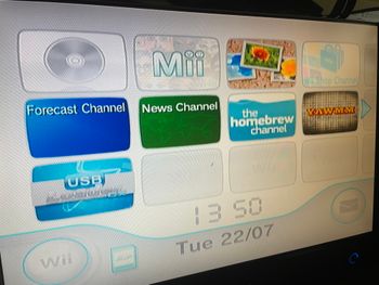 Nintendo Wii, Baltas, įrašyta 13 žaidimų