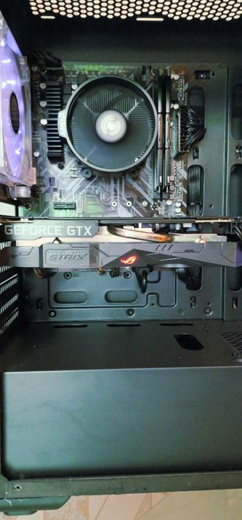  Stacionarus kompiuteris žaidimams / darbui – GTX 1660 SUPER + Ryzen 5 