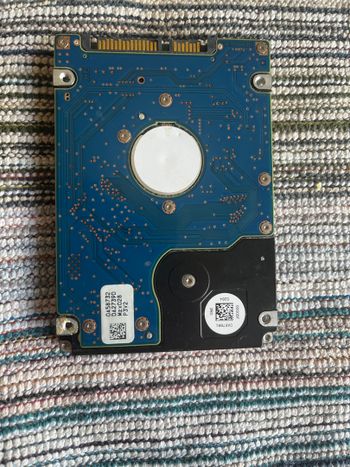 Hitachi 320 GB HDD Storage