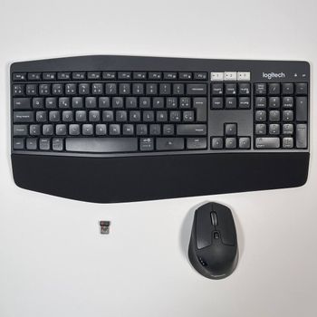 Logitech MK850 Performance Wireless Keyboard and Mouse Combo 2.4 GHz Unifying