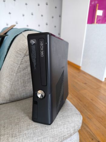 Buy Xbox 360 S 250GB | TIK KONSOLĖ