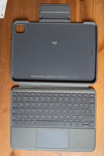 Logitech folio touch