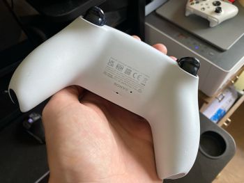 Get Sony Playstation 5 Dualsense White Controller / Pultelis 