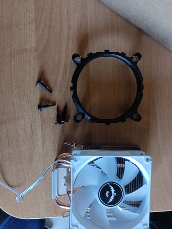 parduodu cpu rgb ausintuva 