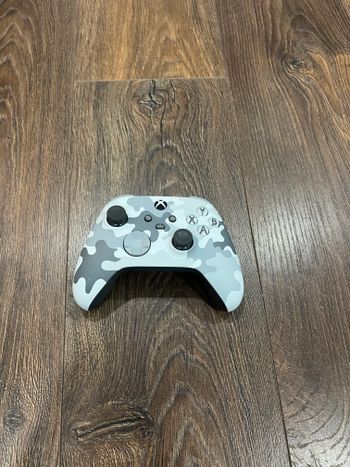 Xbox/one/s/x pultelis orginalus Daugiaspalvis