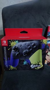 Nintendo Switch Pro Controller (Splatoon 3)