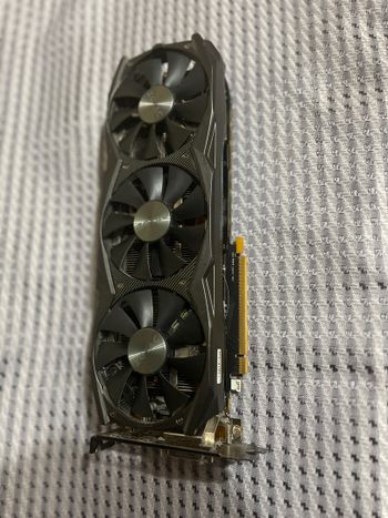 Zotac GeForce GTX 970 4 GB 1102-1241 Mhz PCIe x16 GPU