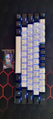 Klaviatura White and black keyboard RGB
