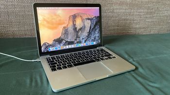 Macbook pro 2015 13 colių