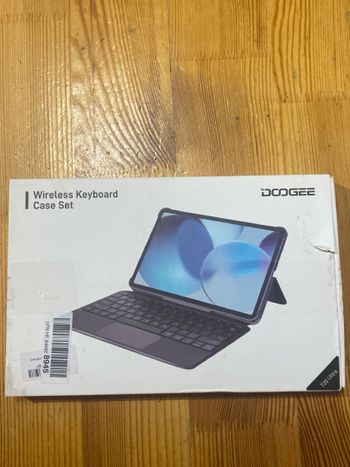 klaviatura plius plancetes laikiklis